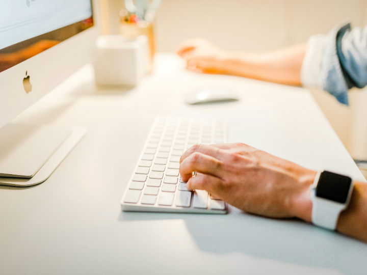How to Run Facebook Ads: 2026 Beginner's Guide